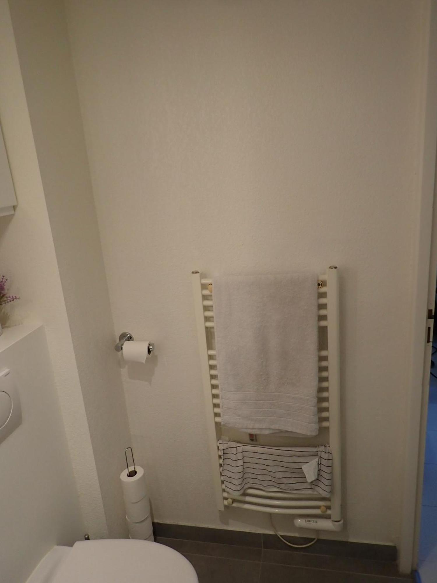 Suite 1 Chambre, 1 Sejour, Climatise, Piscines, 400M De La Mer La Londe-les-Maures Eksteriør bilde